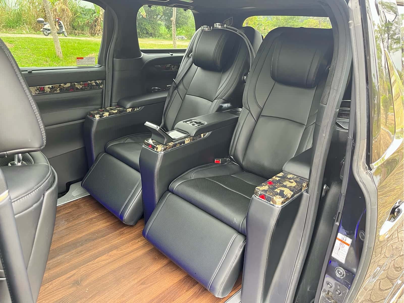 Toyota Alphard, 2018 14