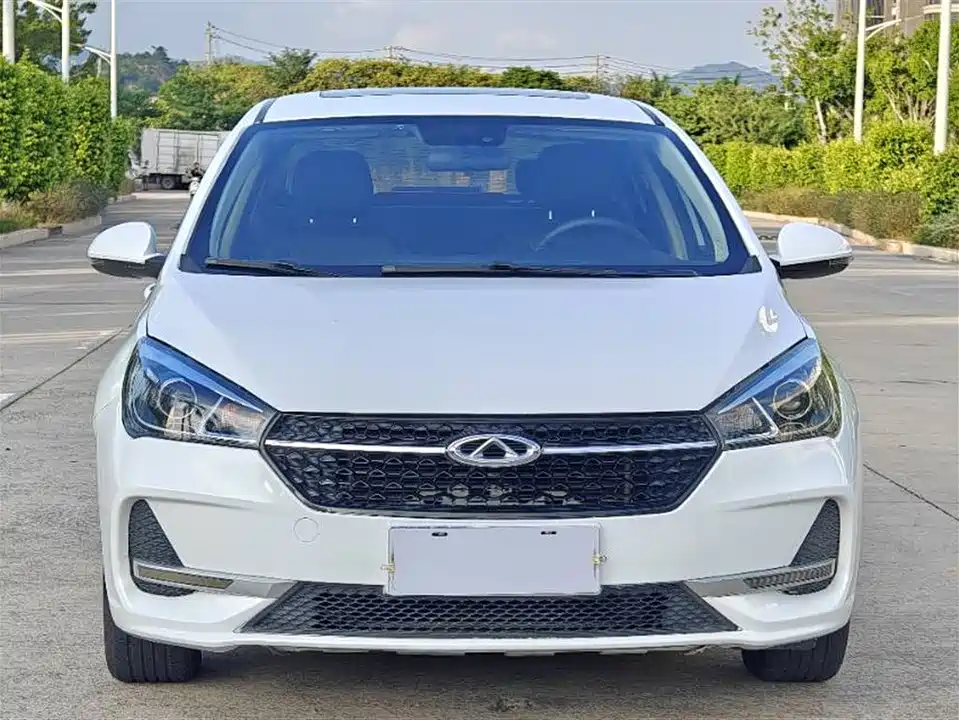 Chery Arrizo 5