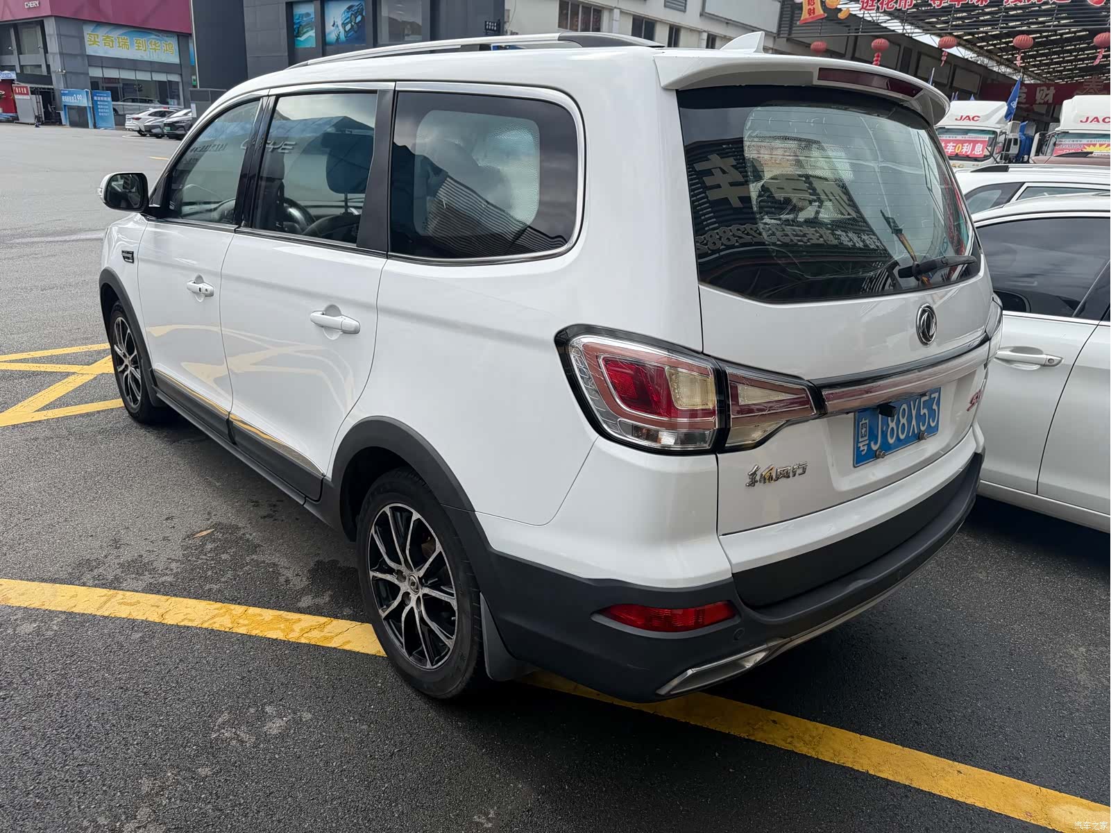 DongFeng SX6, 2017 все фото