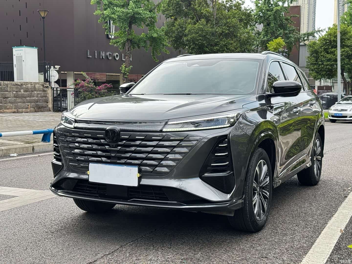 Changan CS75, 2024 1