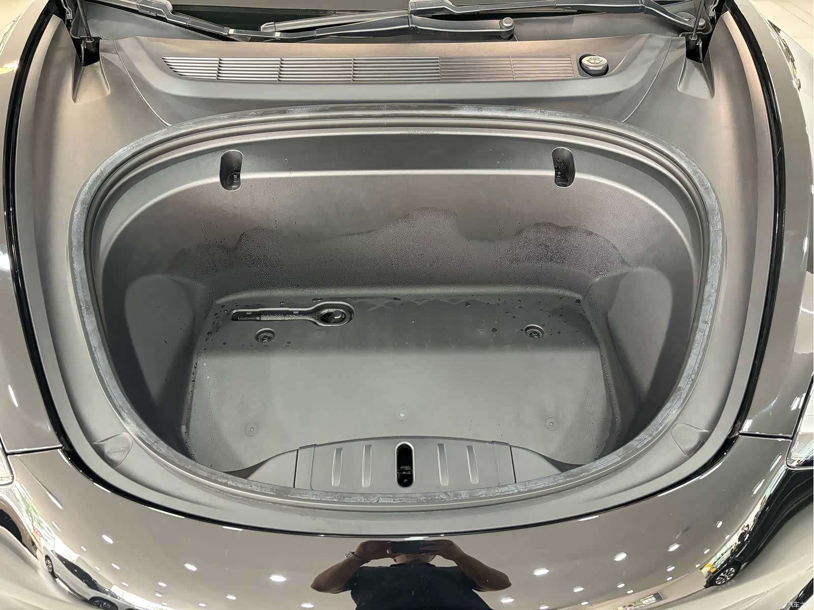 Tesla Model 3, 2020 4