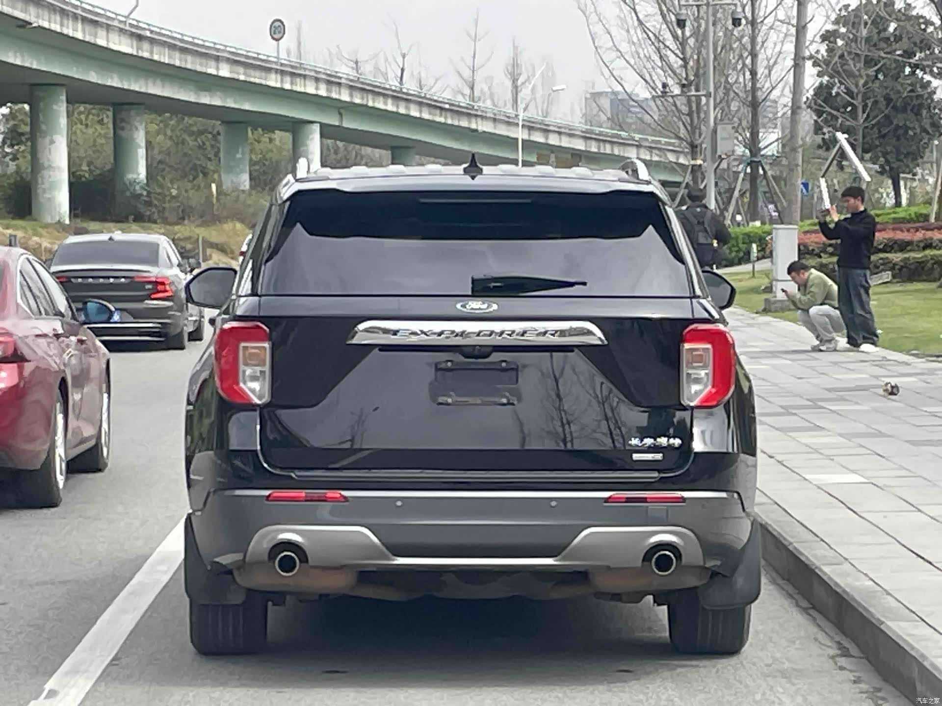 Ford Explorer, 2021 3