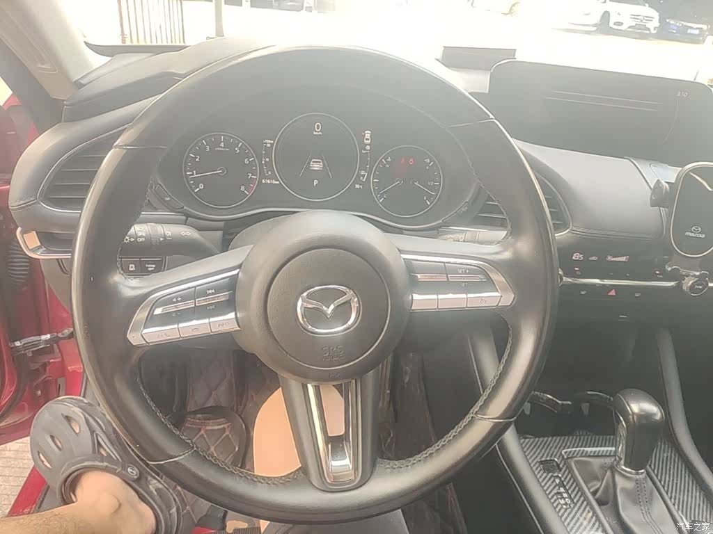 Mazda Mazda3, 2020 11