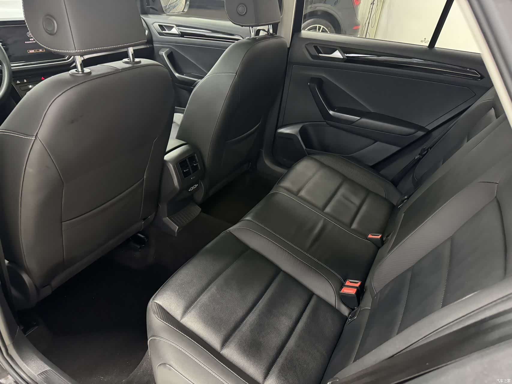 Volkswagen T-ROC, 2022 12