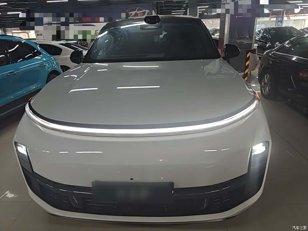 Li Auto L9, 2024 3
