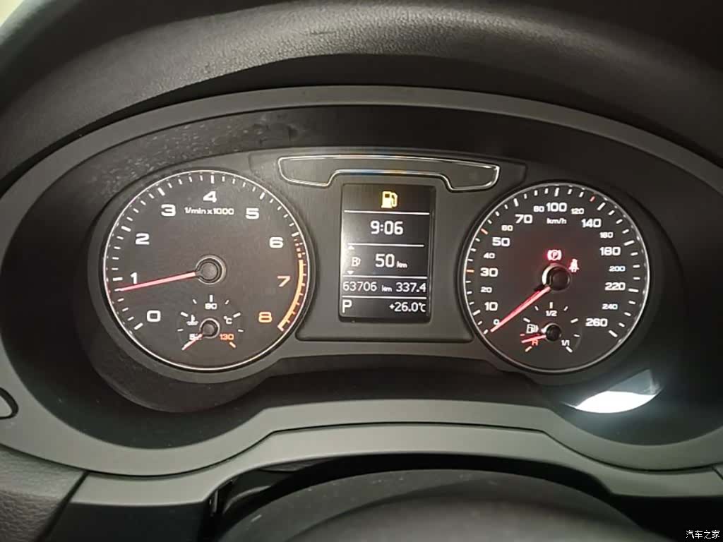 Audi Q3, 2018 12