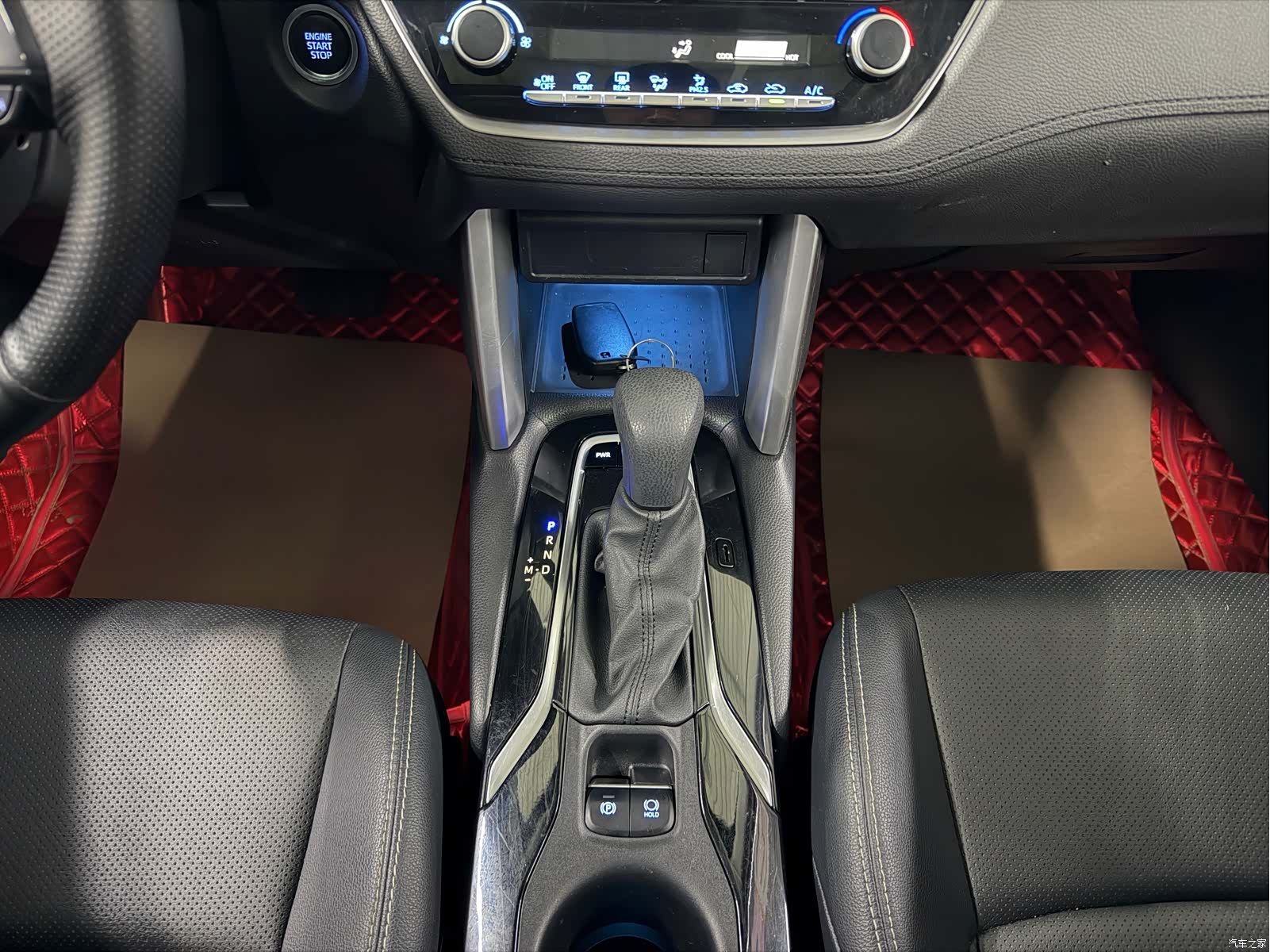 Toyota Frontlander, 2023 16