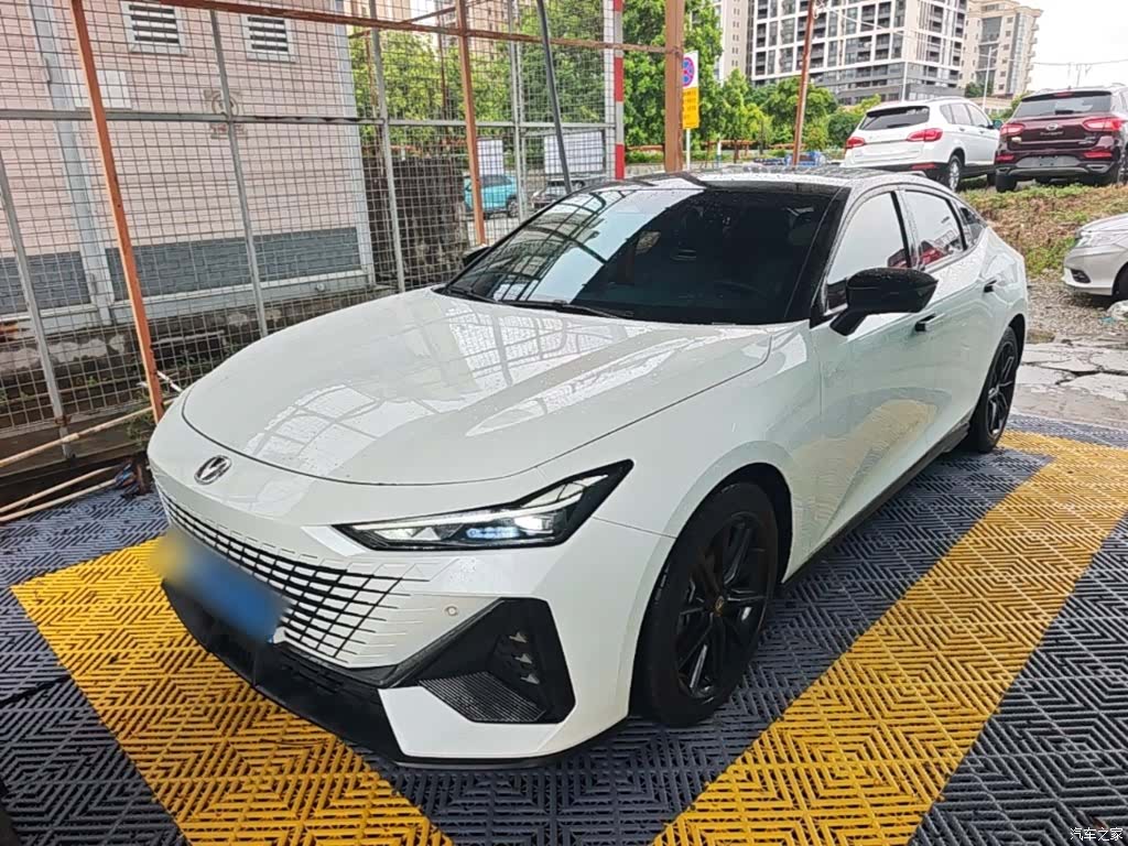 Changan UNI-V, 2023 2