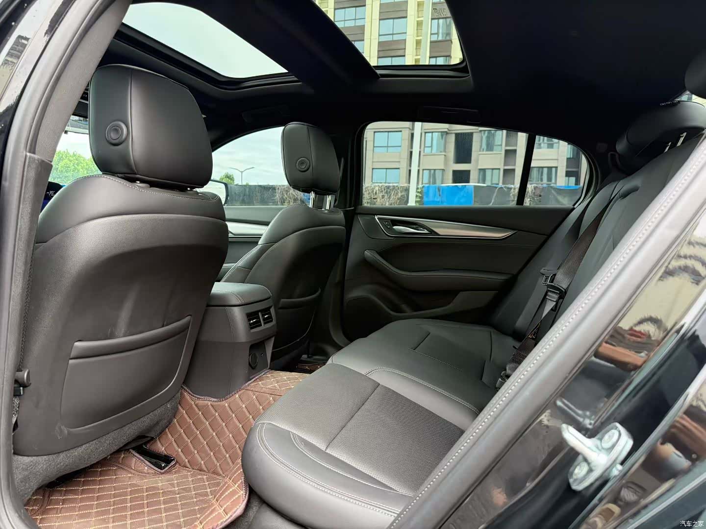 Cadillac CT5, 2025 6