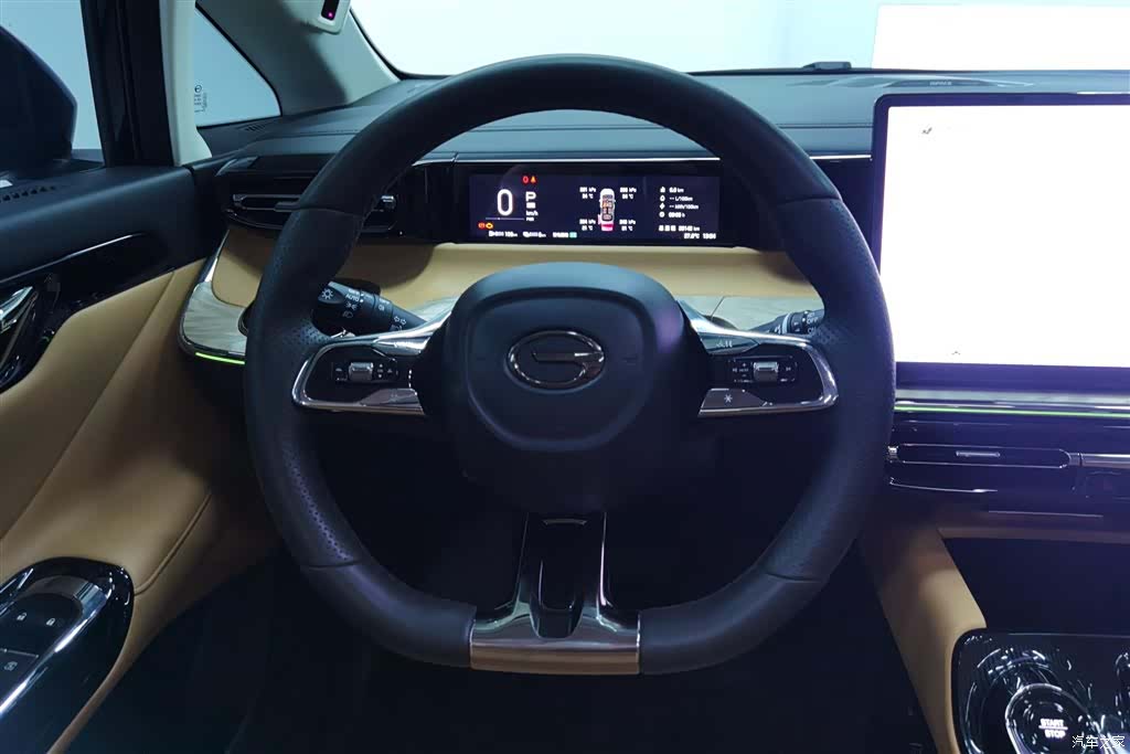 Trumpchi E8, 2024 15