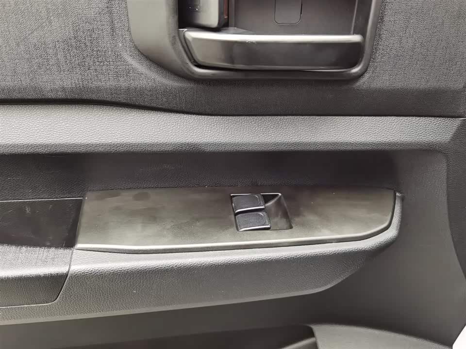 Wuling Wuling Hongguang PLUS