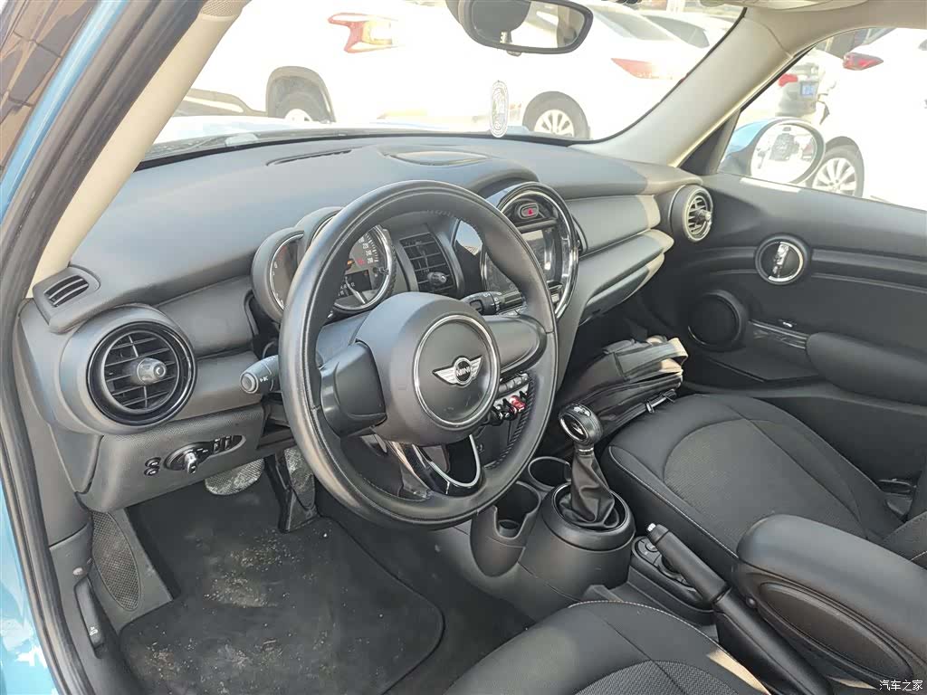 Mini ONE, 2016 10