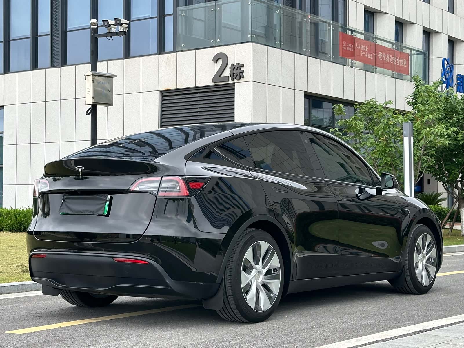 Tesla Model Y, 2022 30