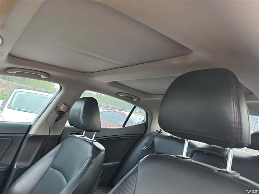 Kia K5, 2014 18