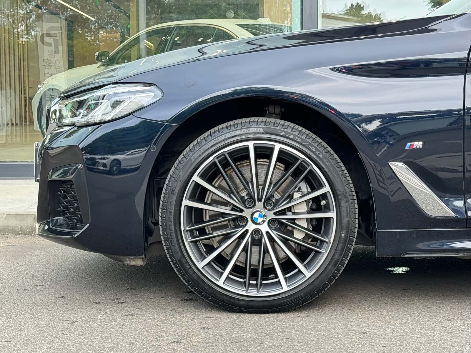 BMW 5 Series, 2023 3