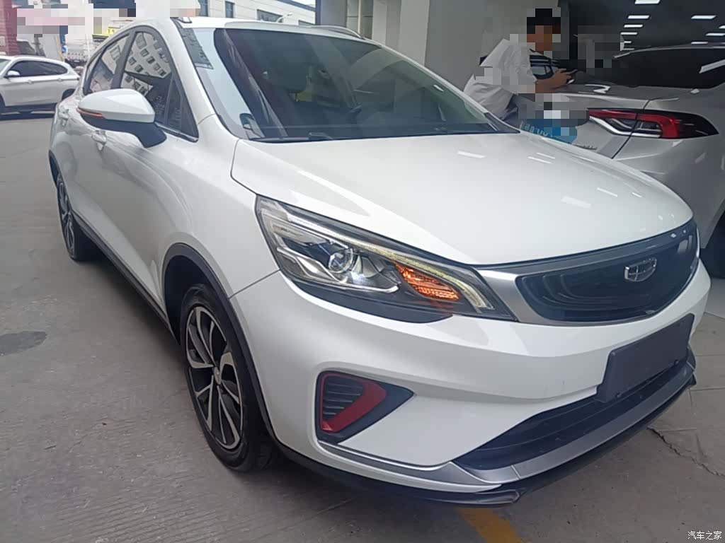 Geely Emgrand, 2021 4