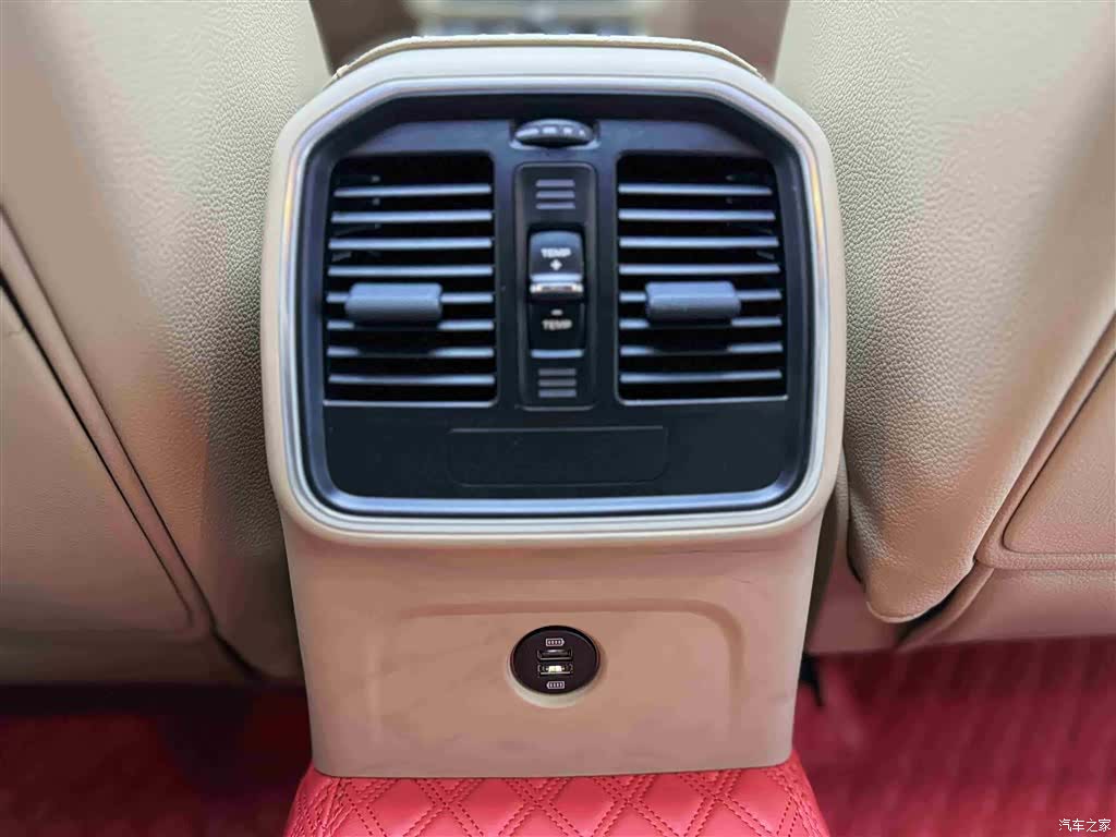 Porsche Macan, 2019 11