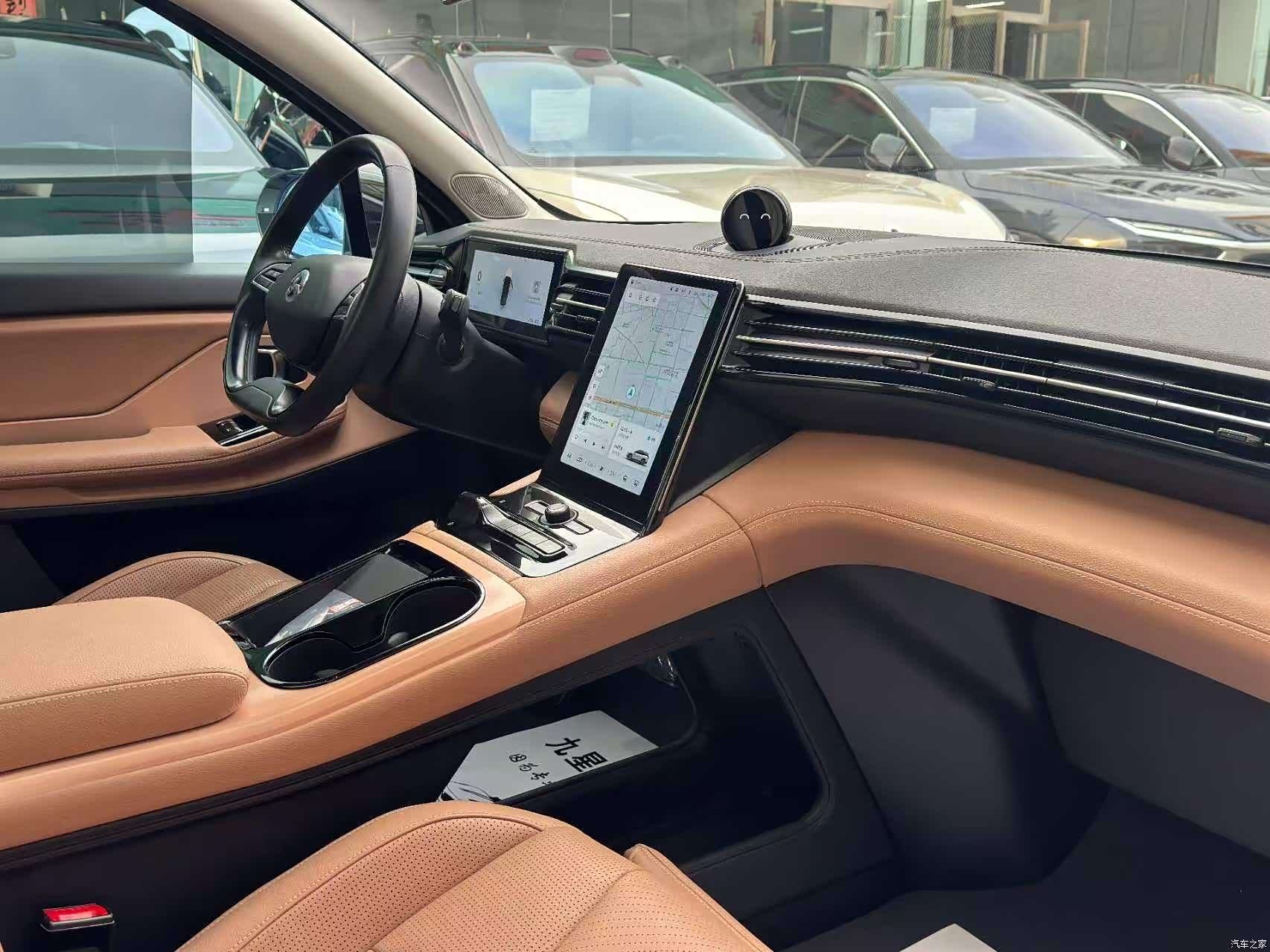 NIO ES8, 2019 6