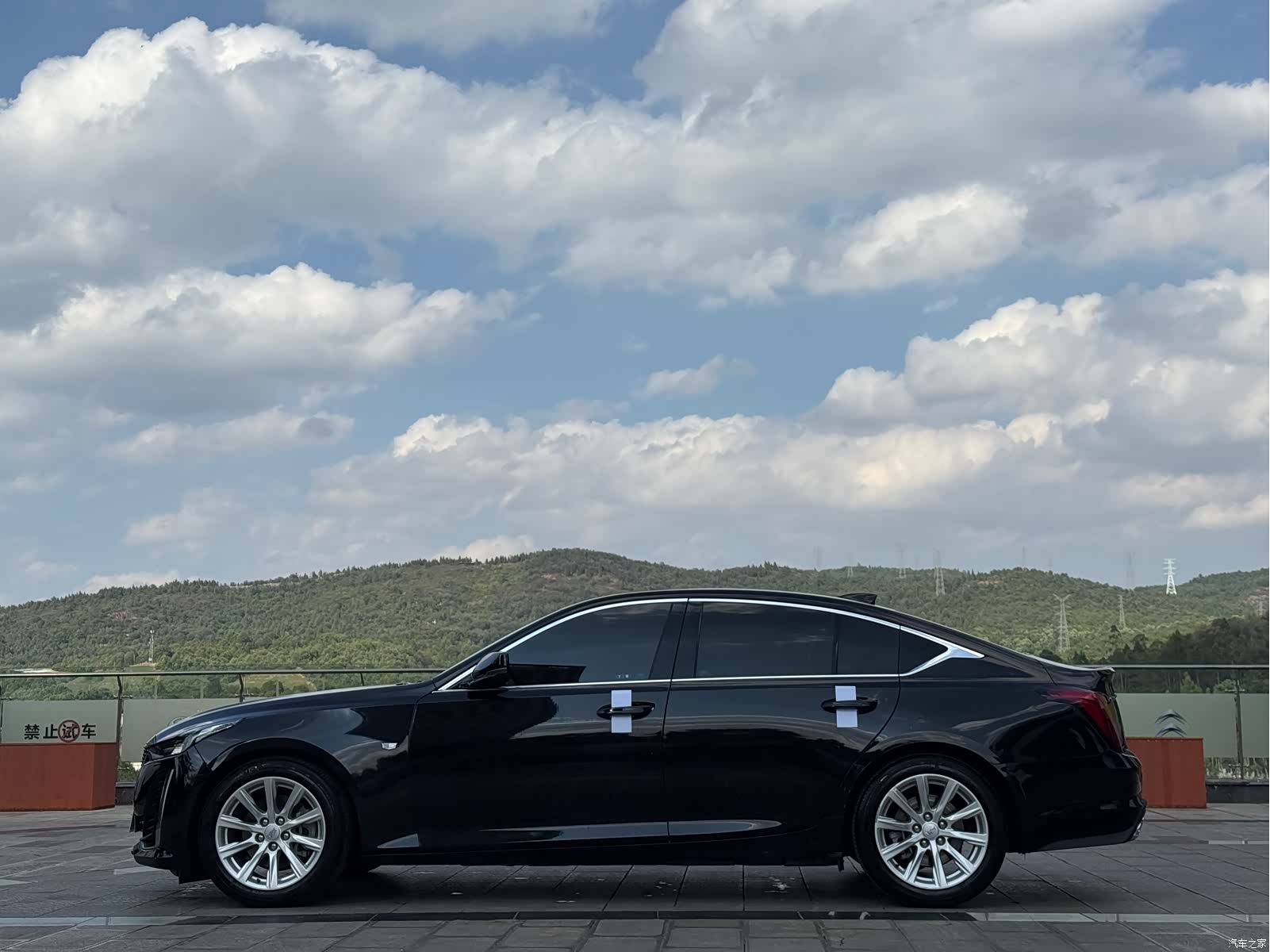 Cadillac CT5, 2022 10