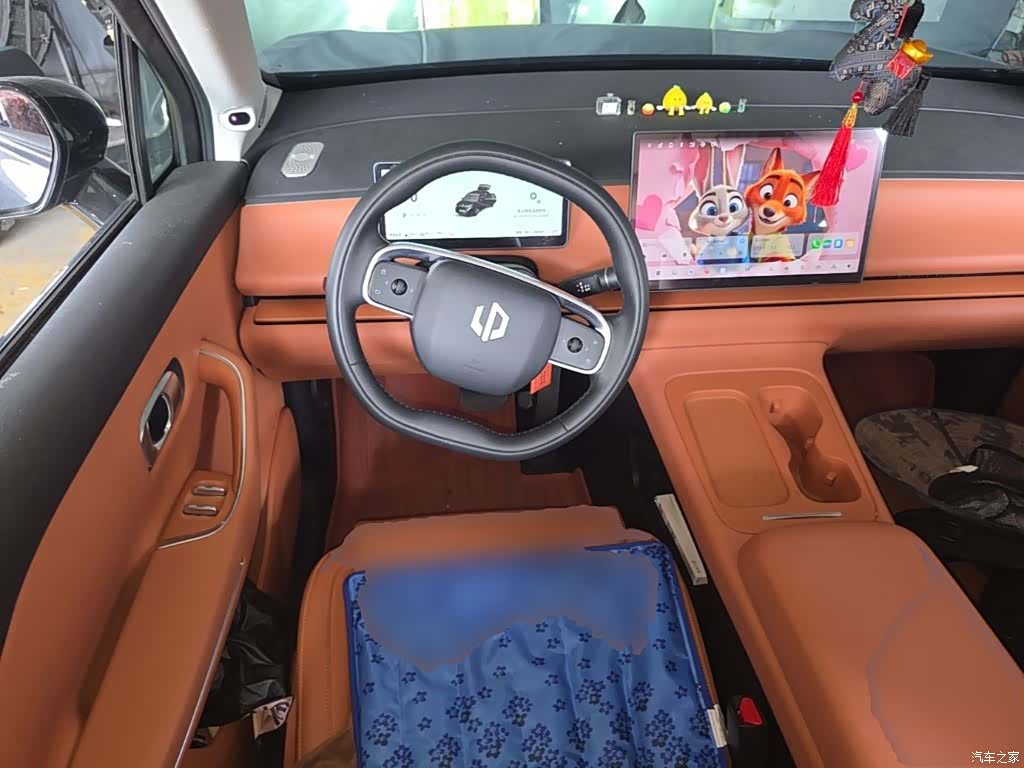 Leapmotor C10, 2024 17
