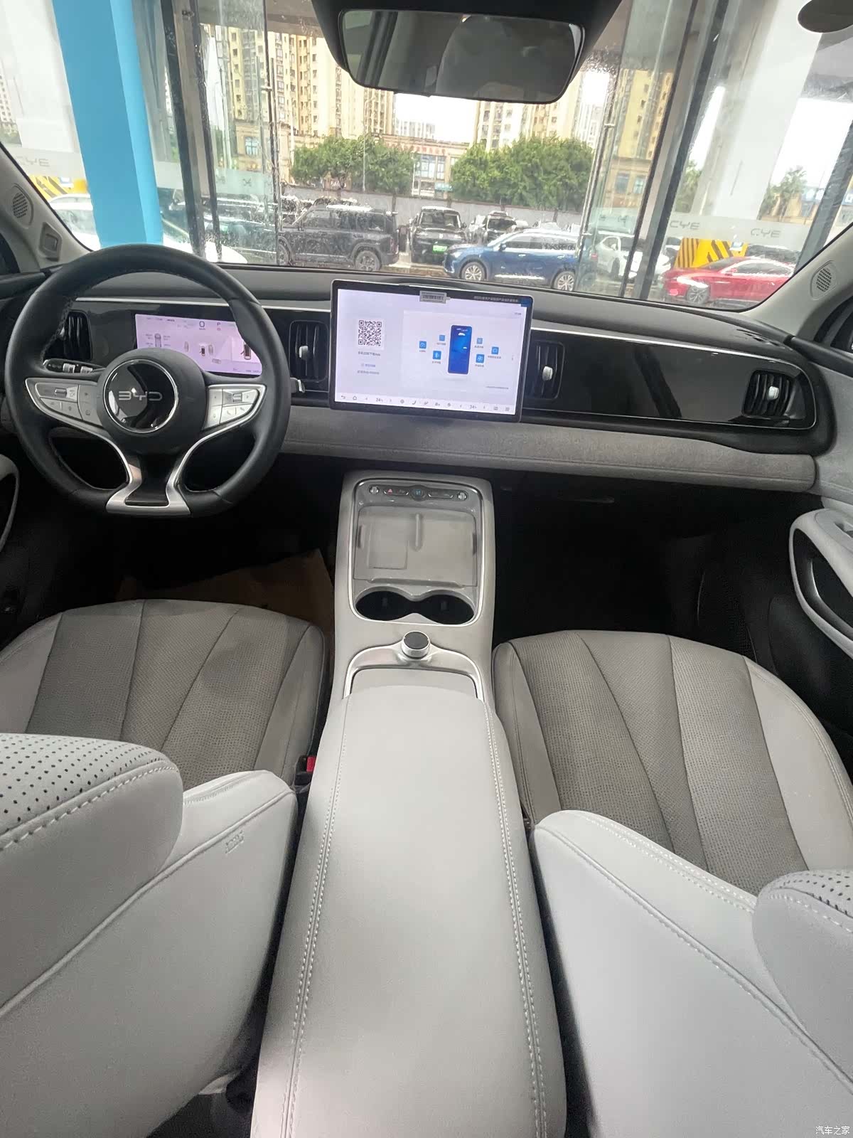 BYD HiAce, 2025 13