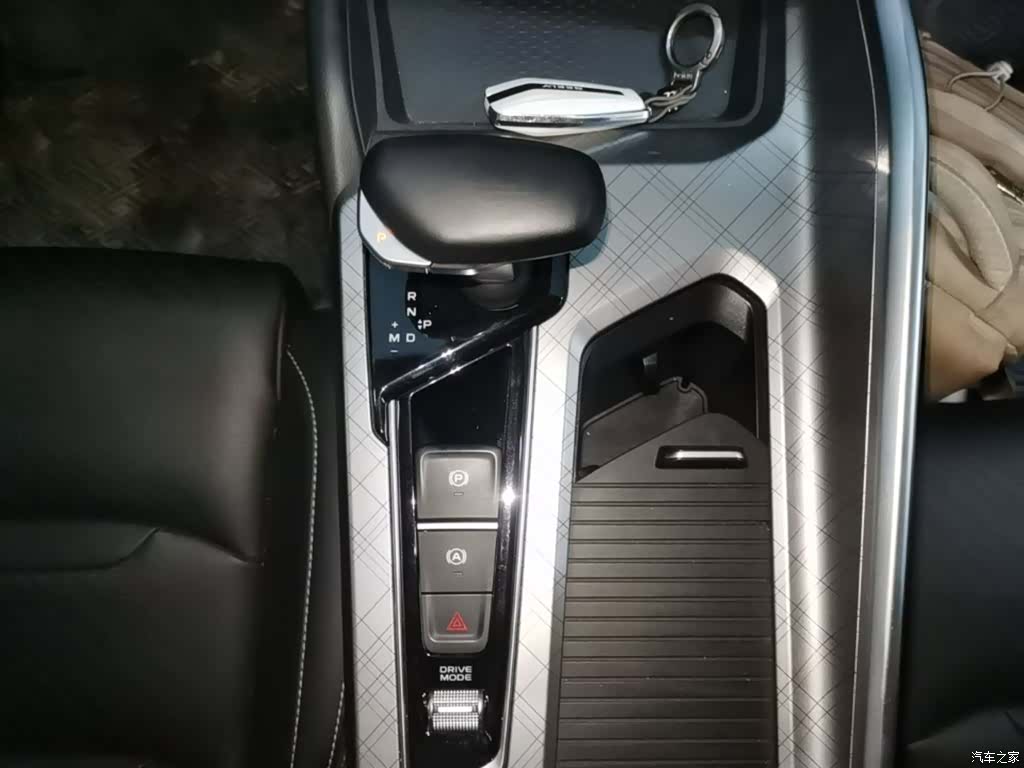 Geely Preface, 2022 10