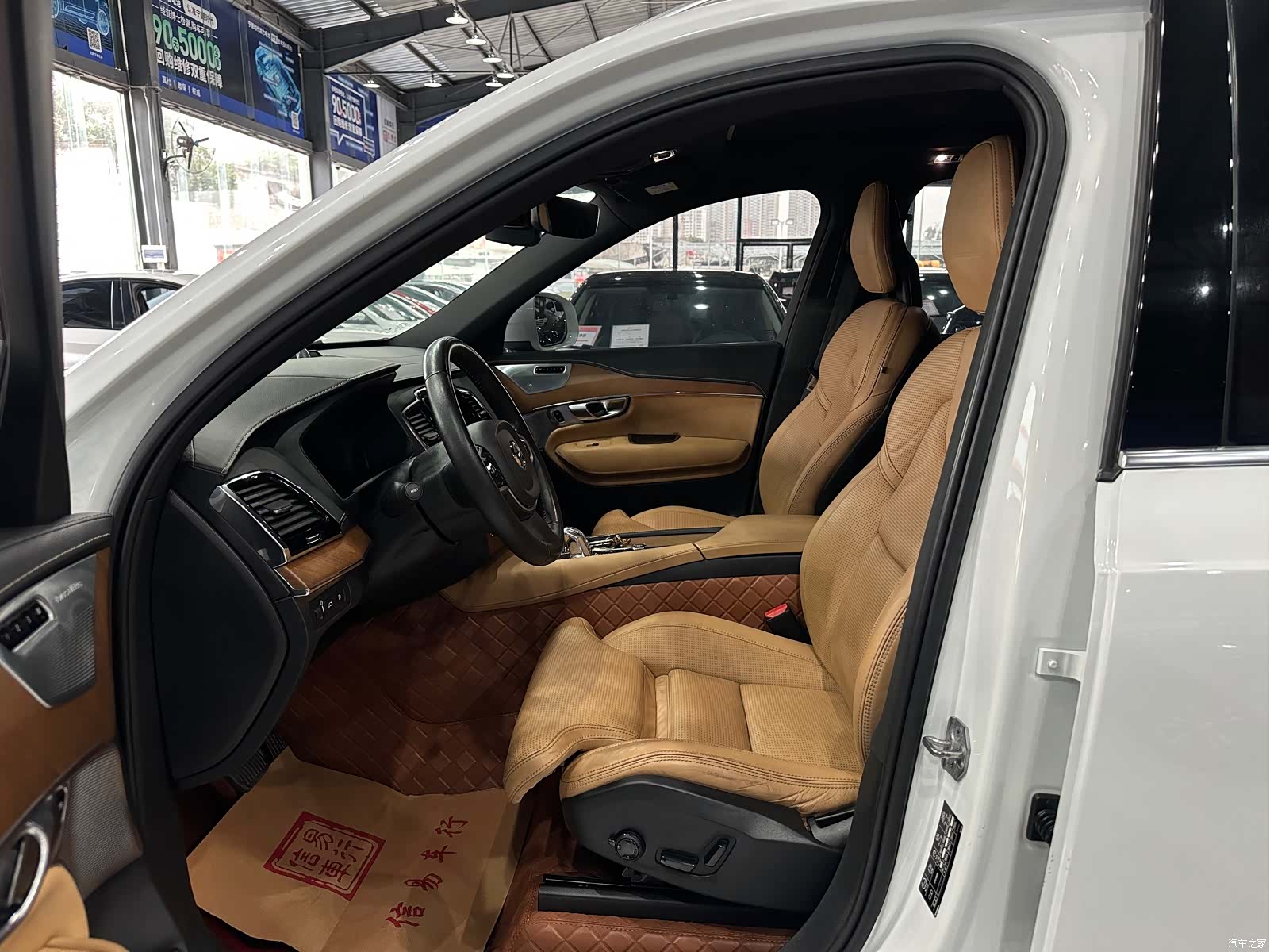 Volvo XC90, 2018 все фото