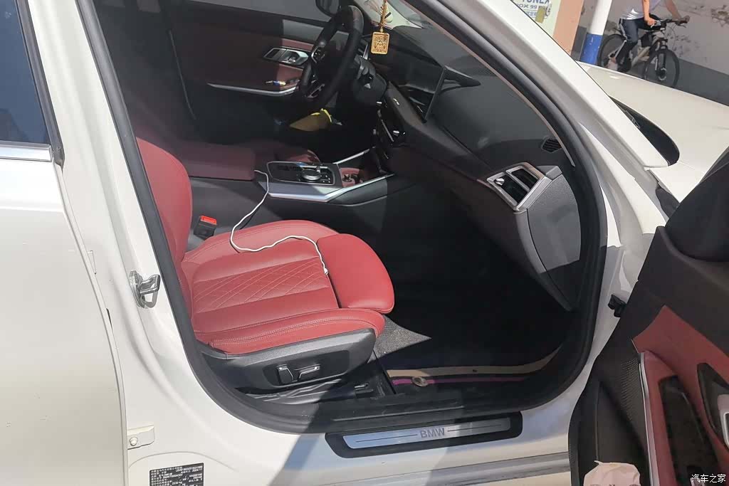 BMW i3, 2024 8