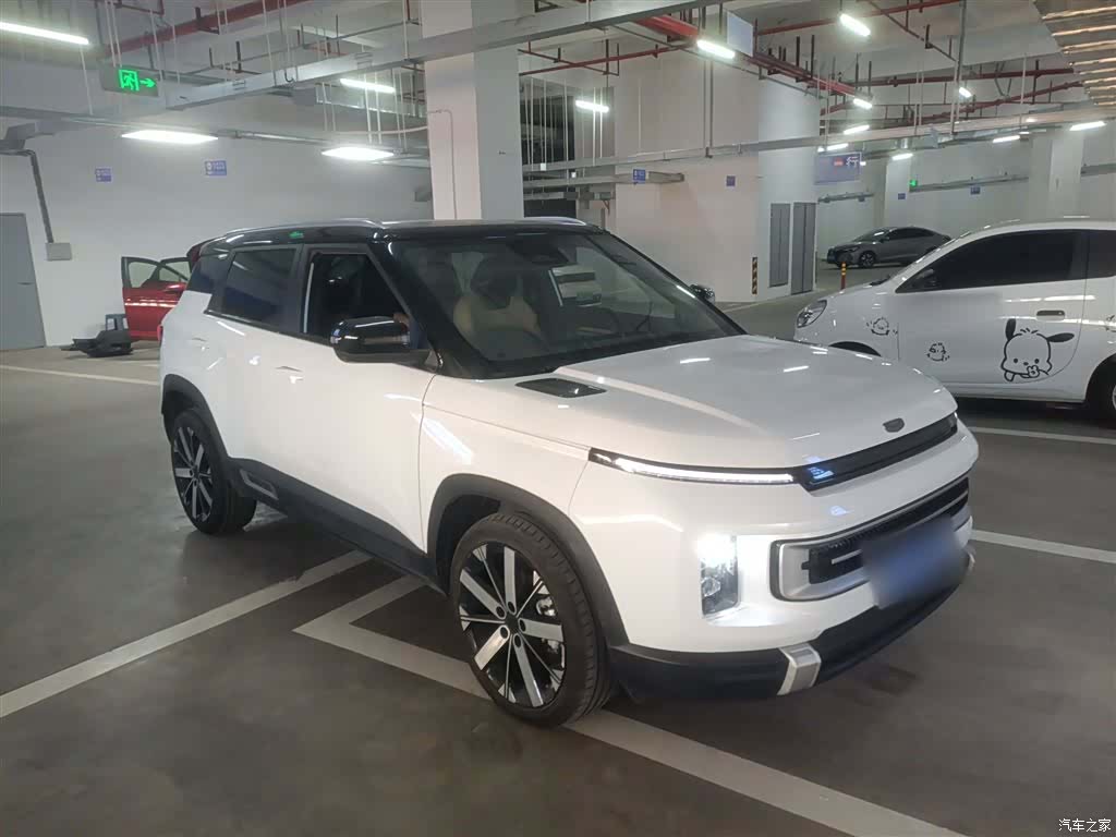 Geely Icon, 2023 4