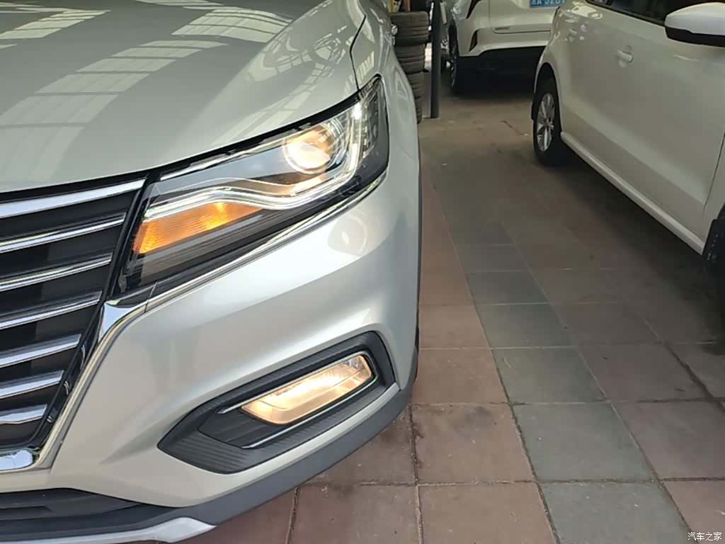 Roewe RX5, 2021 24
