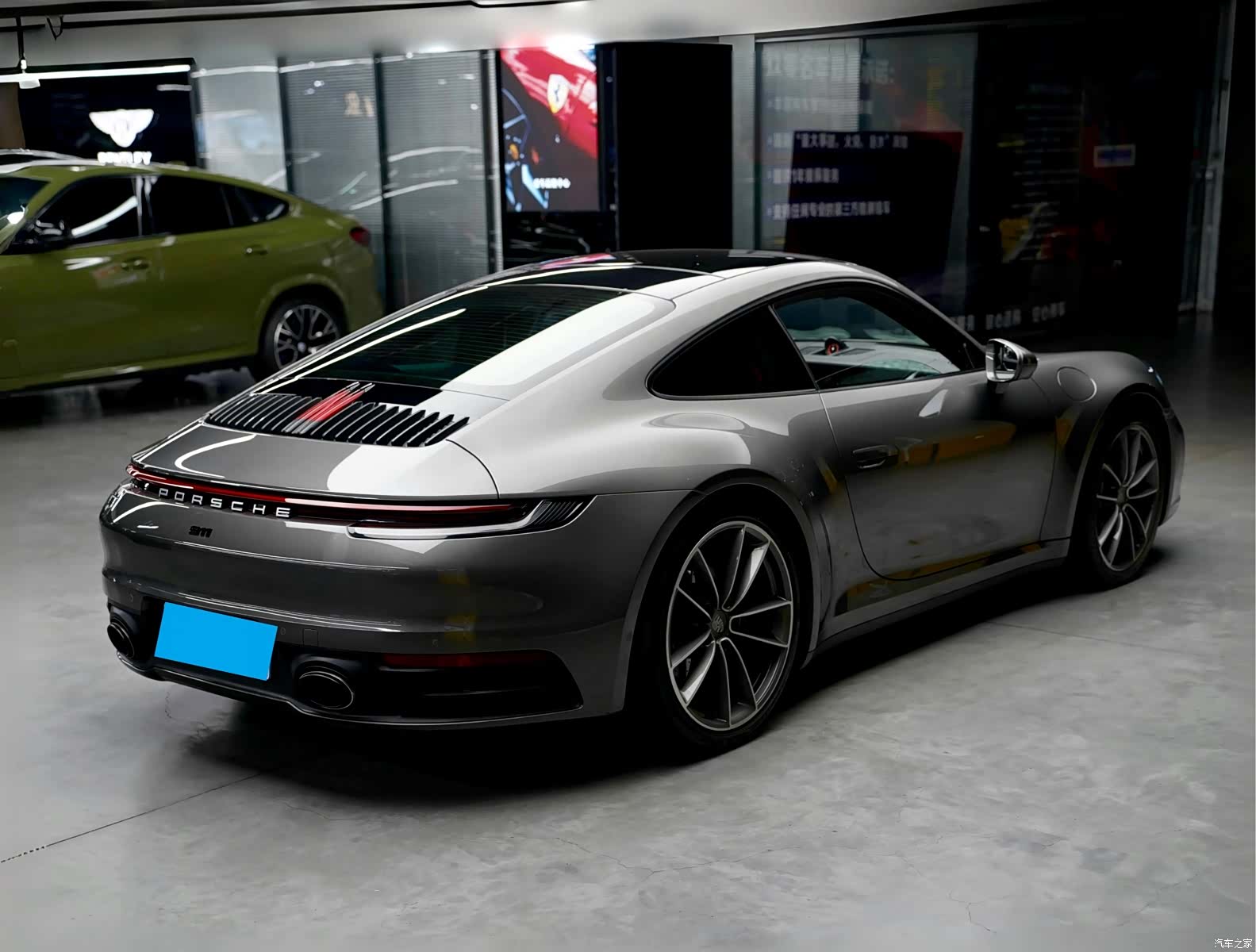 Porsche 911, 2023 7