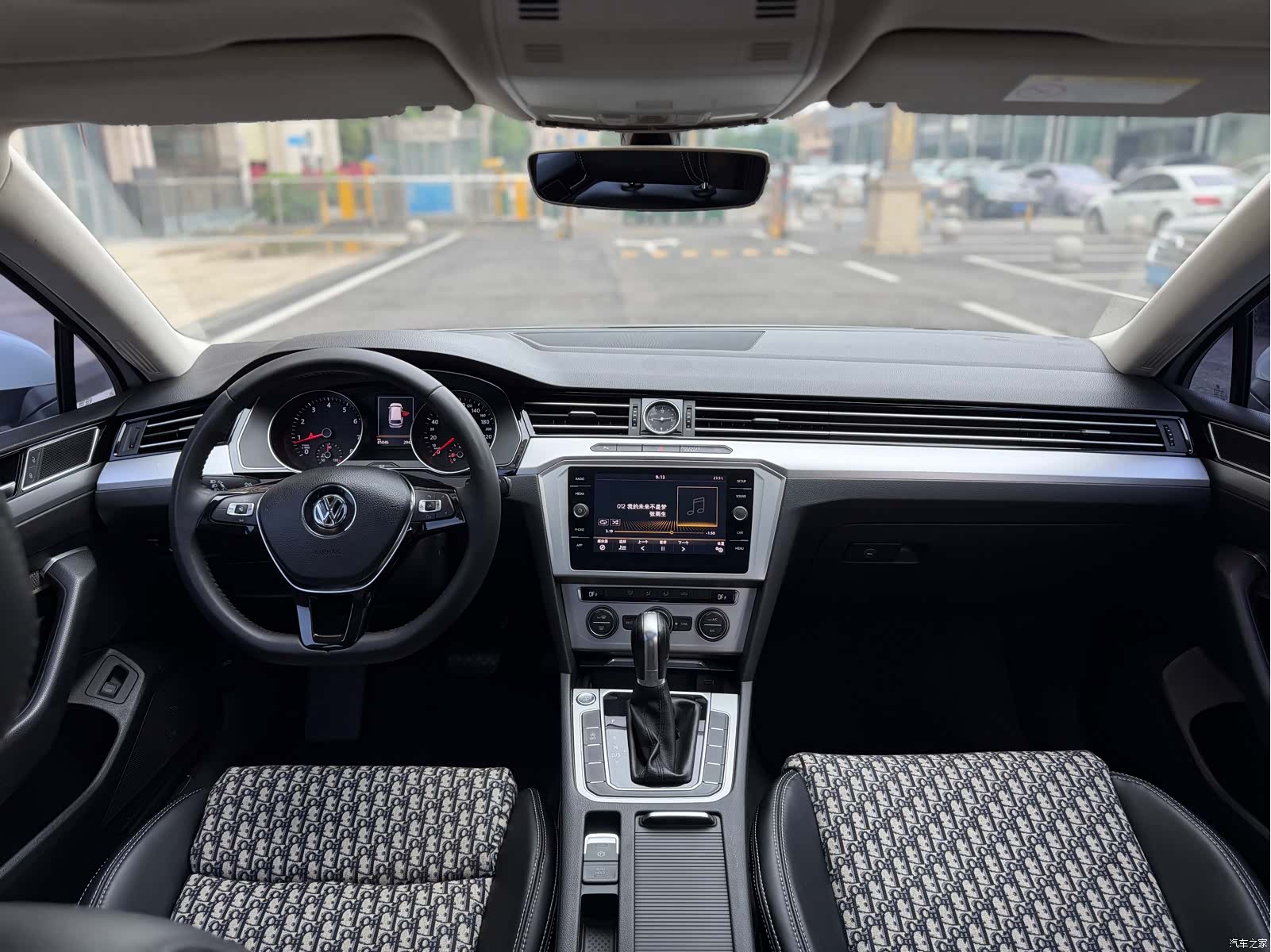 Volkswagen Variant, 2018 18