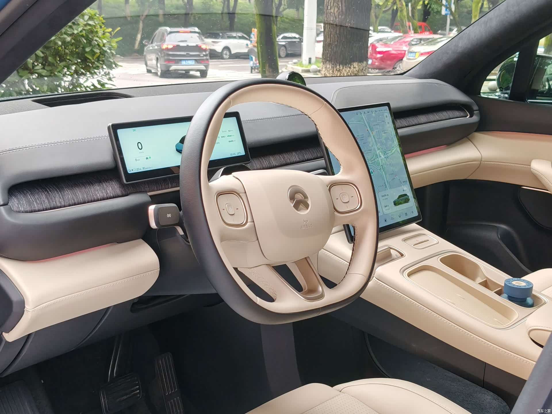 NIO ES6, 2023 10
