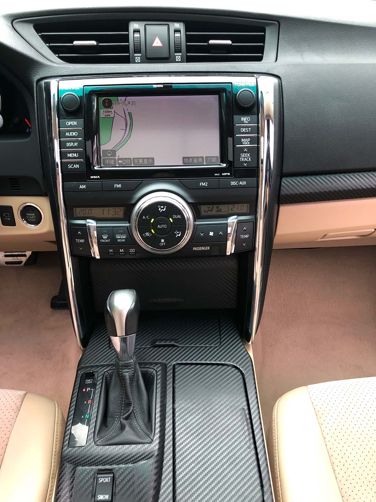 Toyota 3.0V, 2010 13