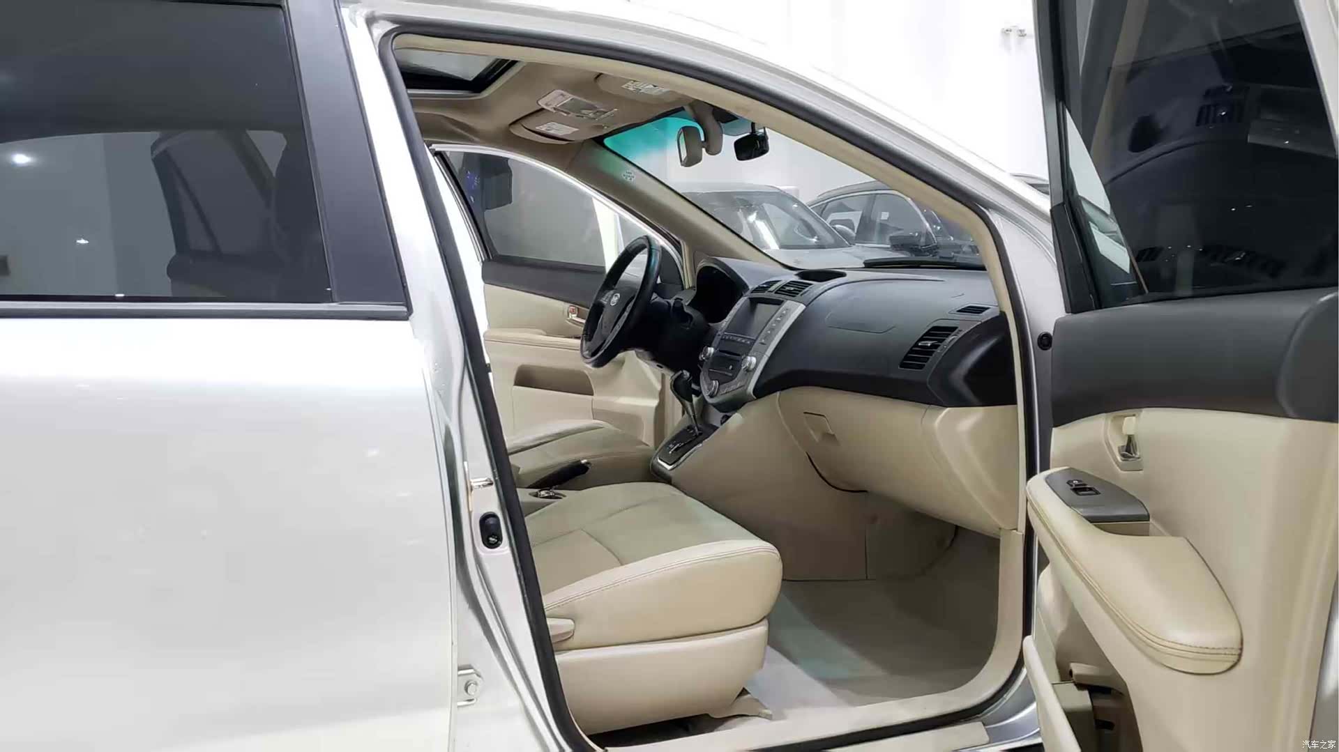BYD S6, 2014 8