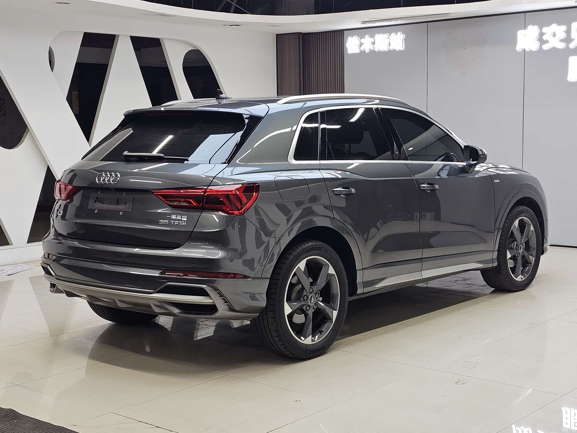 Audi Q3, 2022 6