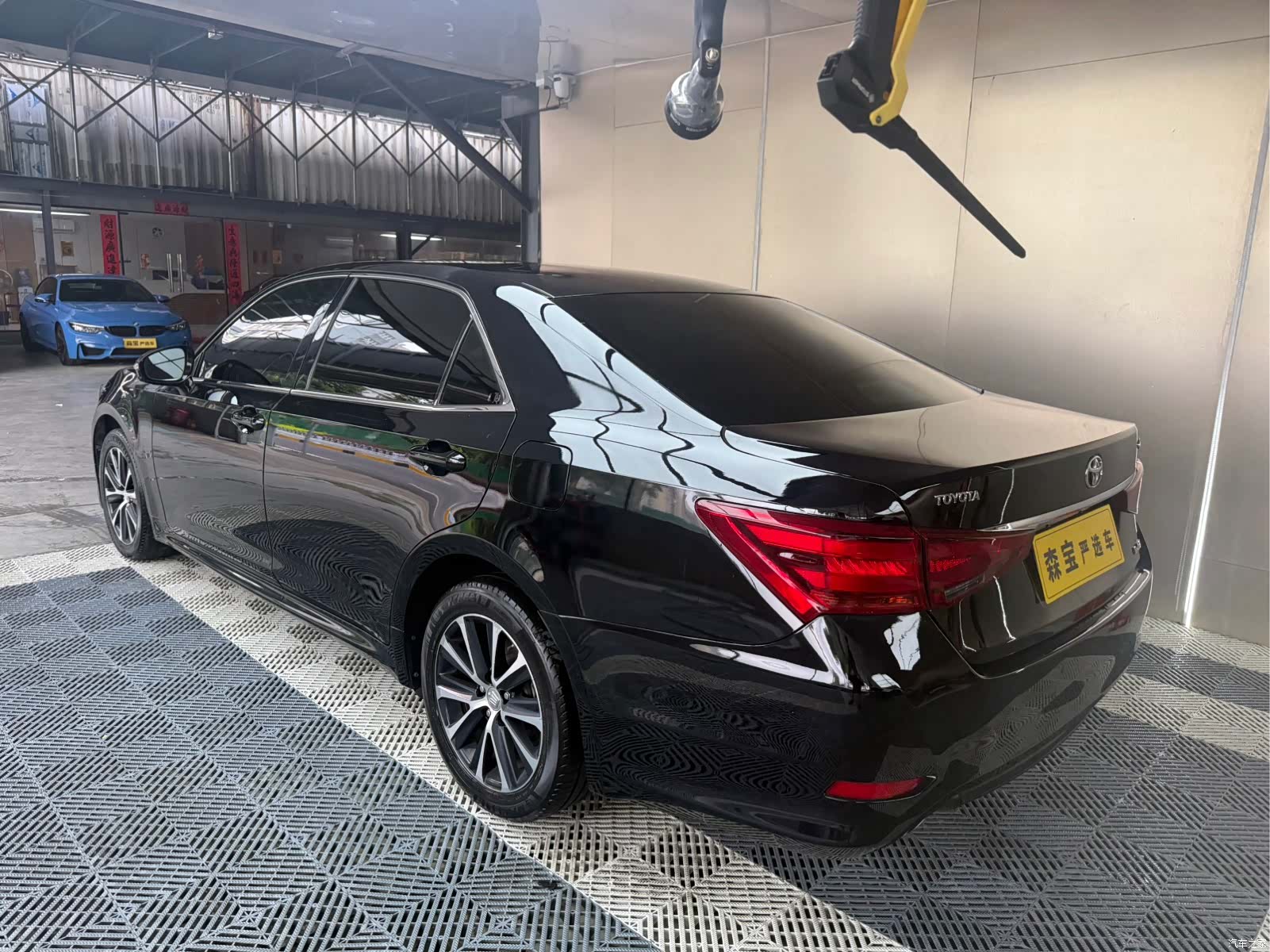 Toyota Crown, 2019 4