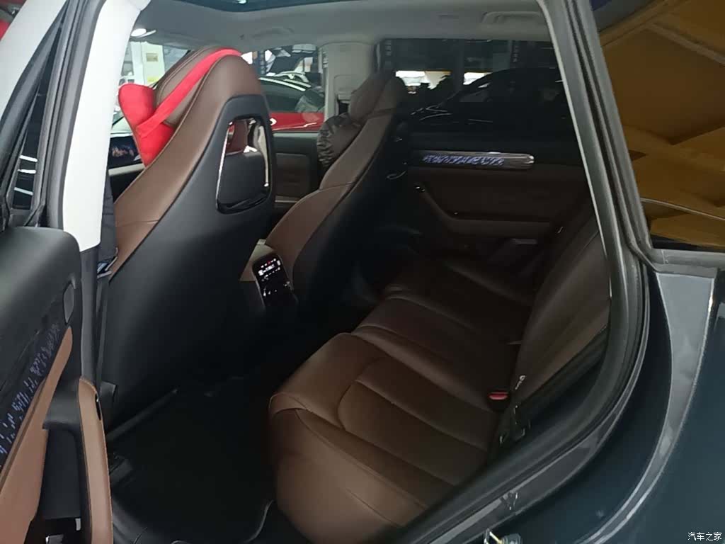 Leapmotor C11, 2023 17