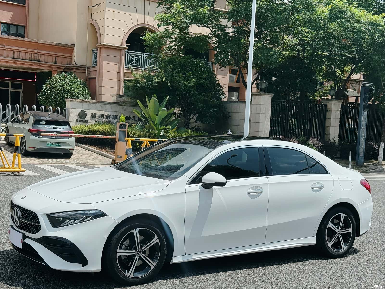 Mercedes-Benz A-Class, 2023 3