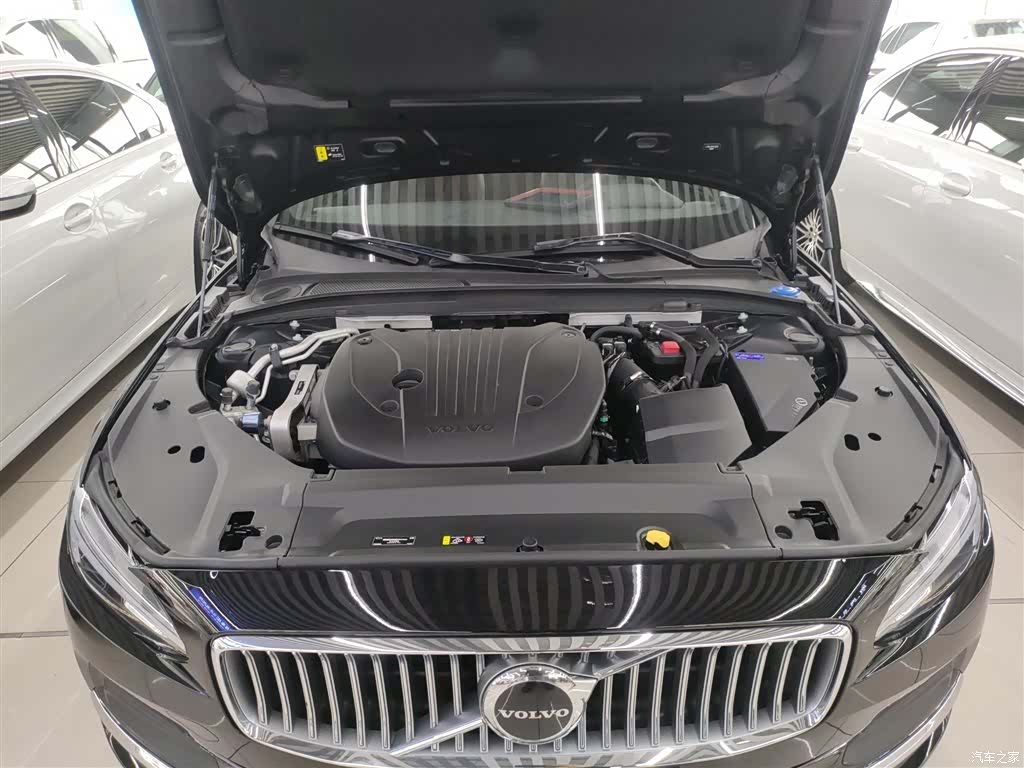 Volvo S90, 2024 10