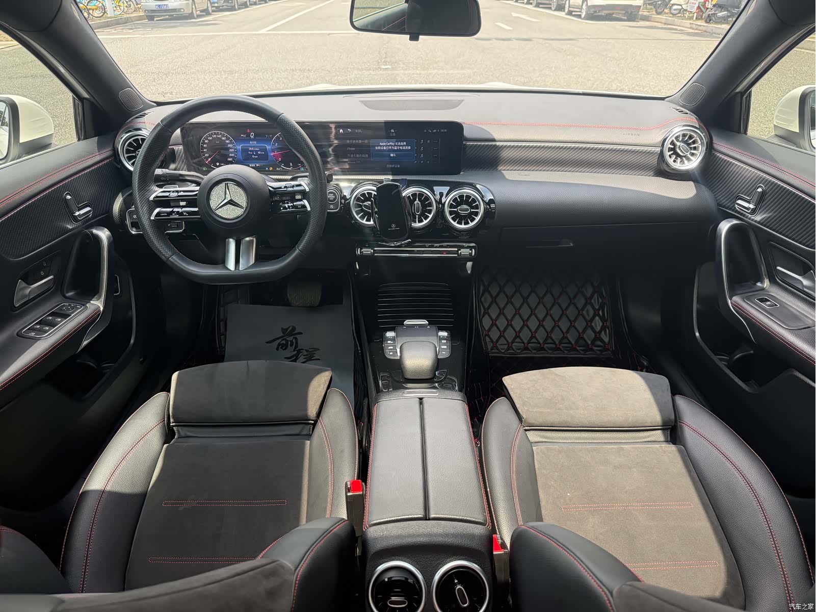 Mercedes-Benz A-Class, 2023 12