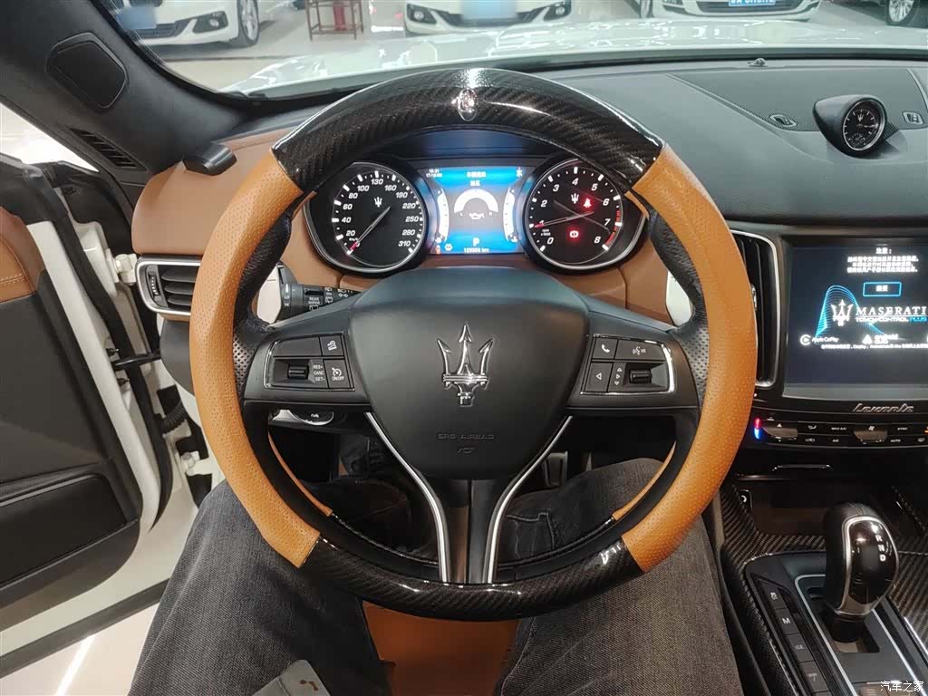 Maserati Levante, 2017 3