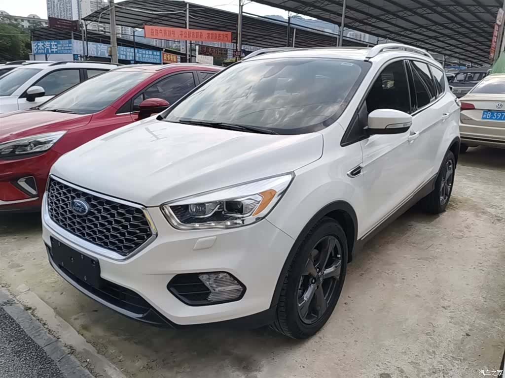Ford Kuga, 2019 1