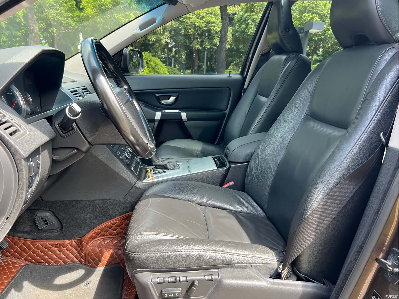 Volvo XC90, 2014 10