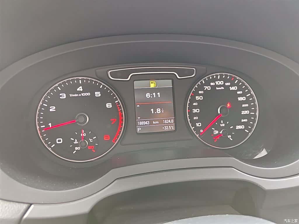 Audi Q3, 2015 12