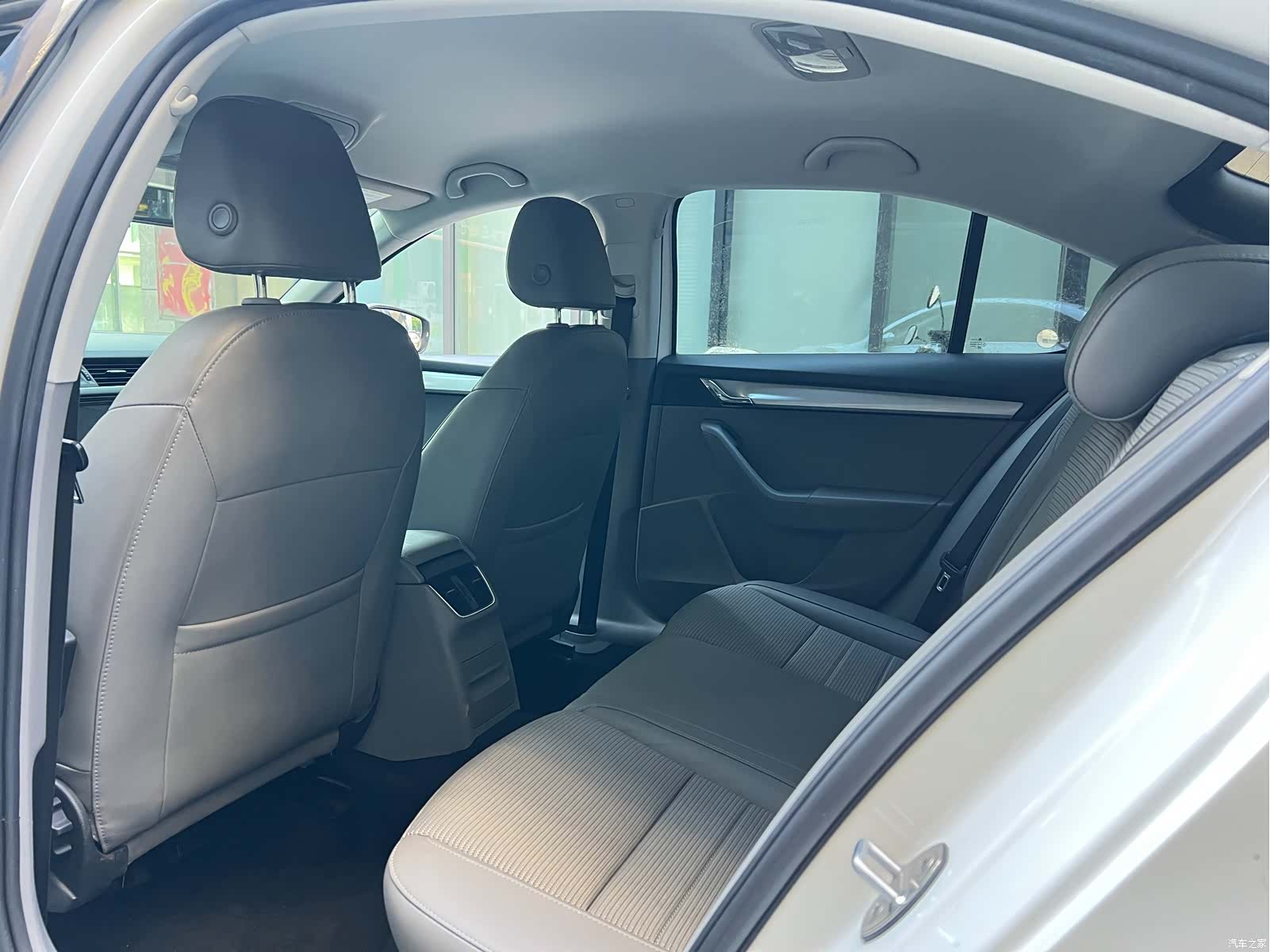 Skoda Octavia, 2015 7