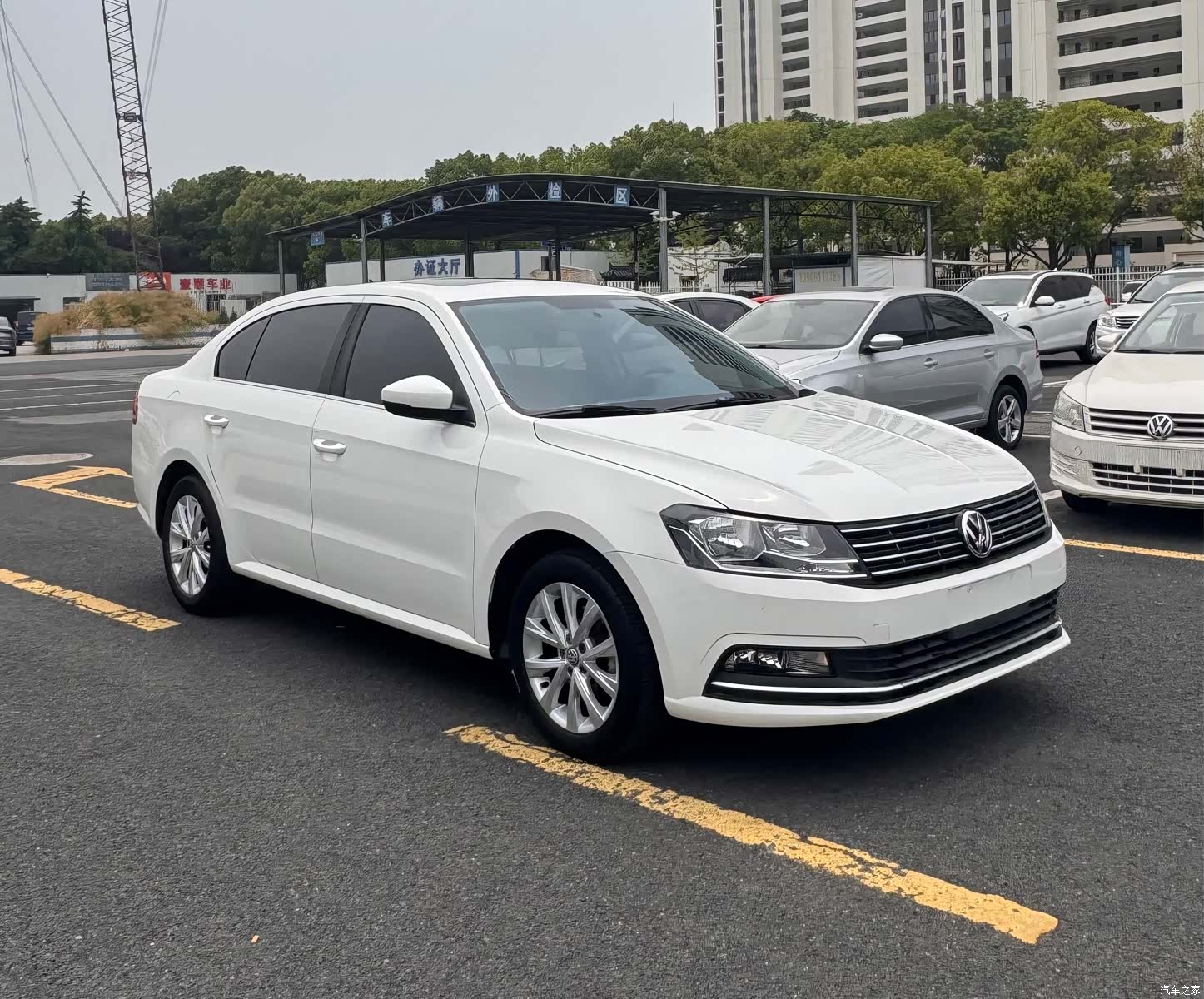 Volkswagen Lavida, 2016 3