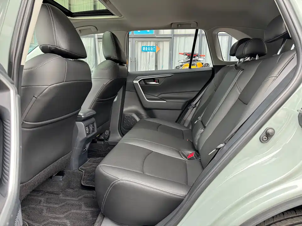 Toyota RAV4 Rongfang