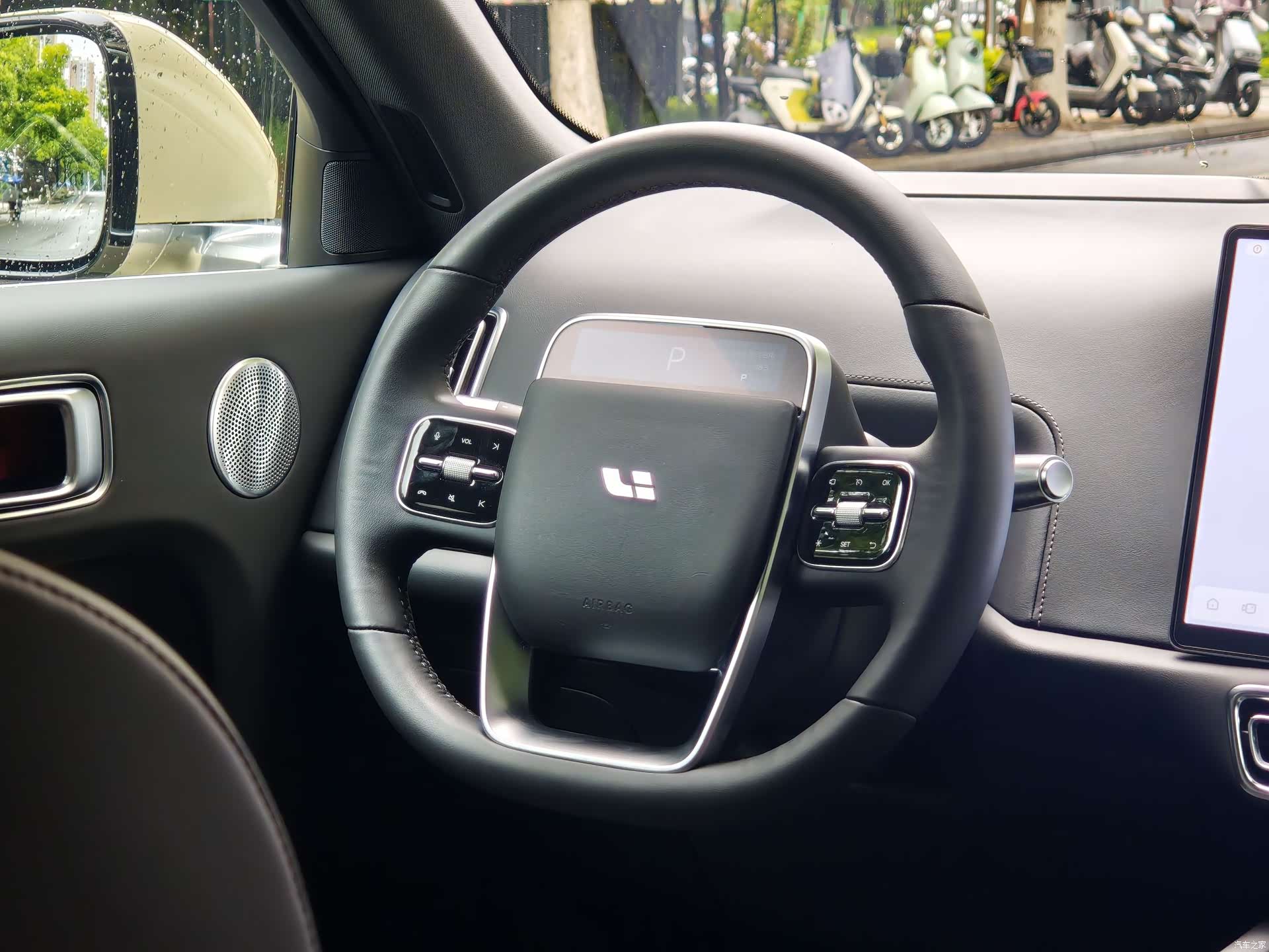 Li Auto L9, 2022 6