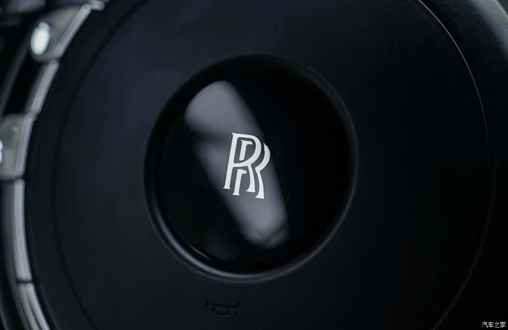 Rolls-Royce Wraith, 2017 17